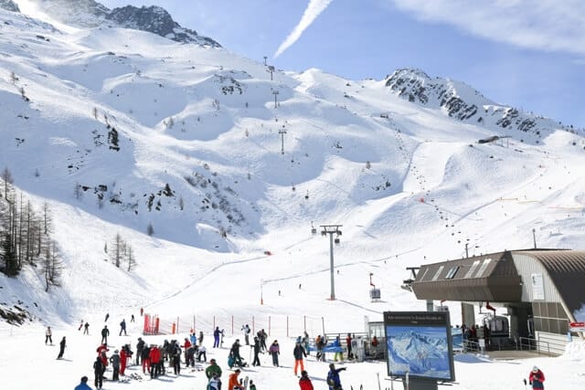 What Makes Chamonix a Top Skiing Destination
